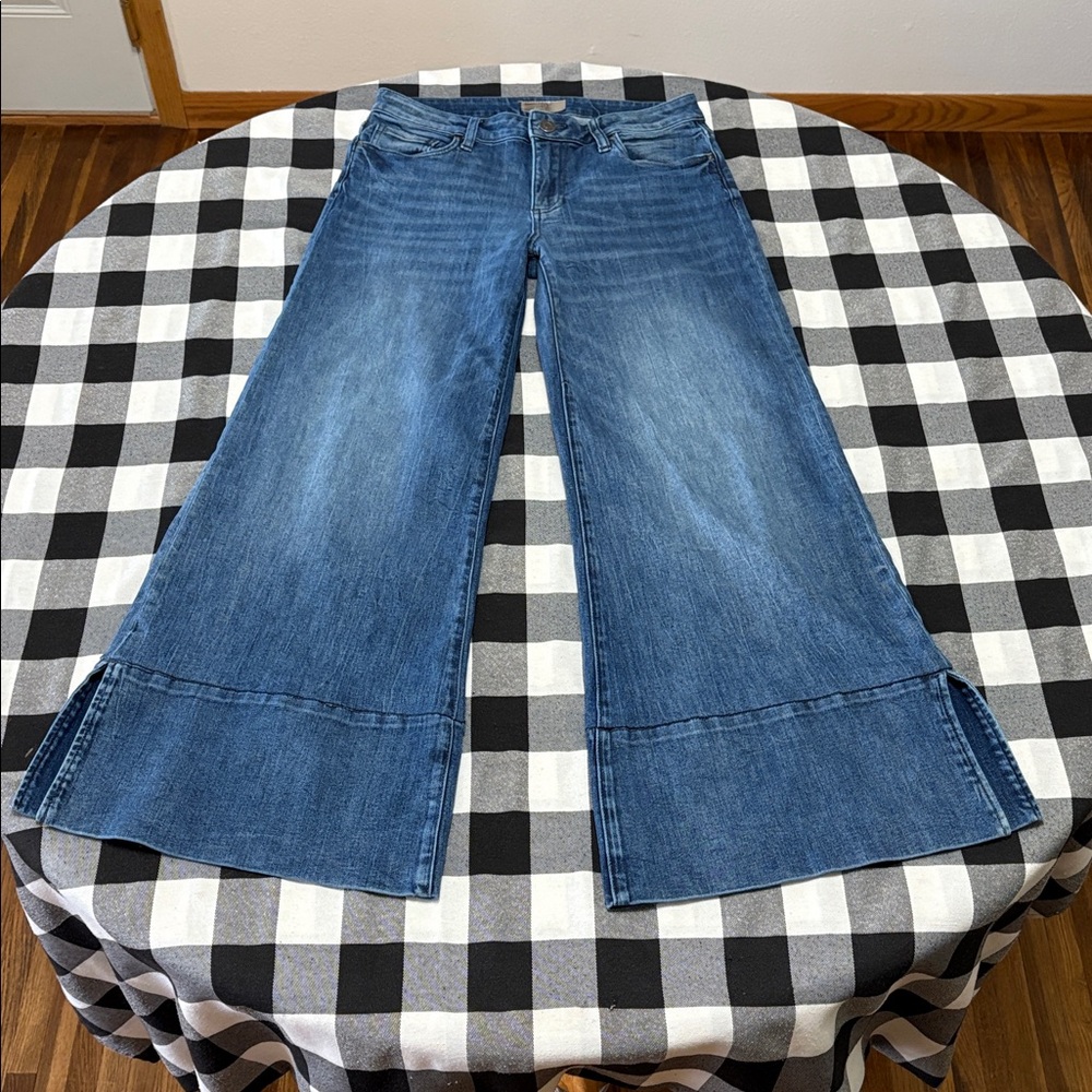 Kut from the Kloth Light Blue Wide-Leg Jeans - Picture 2 of 14